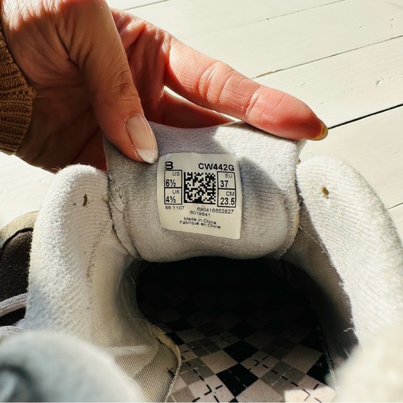 New Balance 442 Grey Suede - Picture 6 of 6